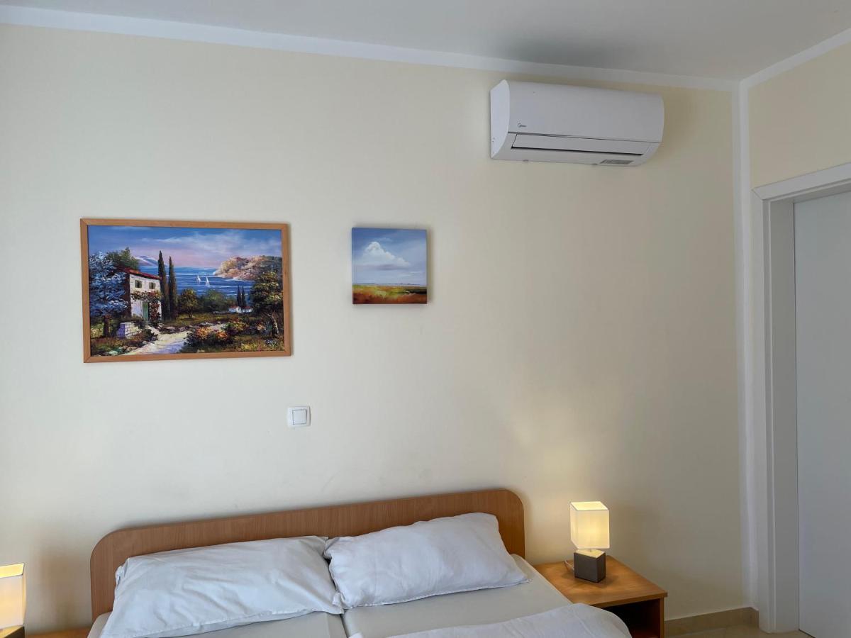 Novalja Apartments By Nena Εξωτερικό φωτογραφία
