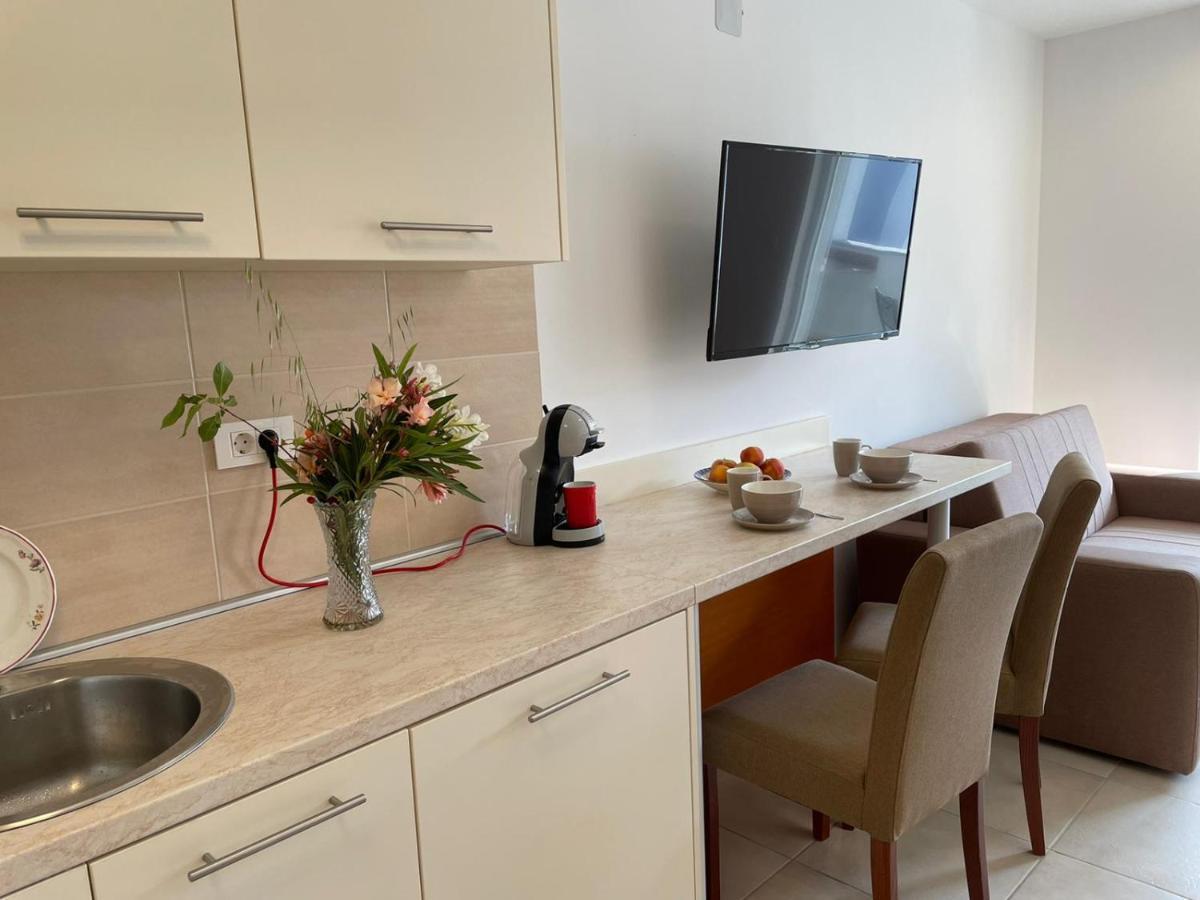 Novalja Apartments By Nena Εξωτερικό φωτογραφία